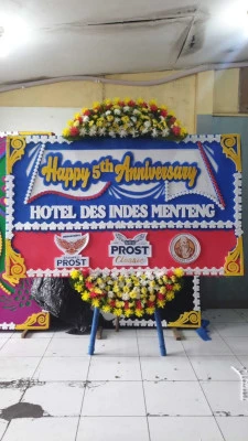 Papan Bunga di Warakas
